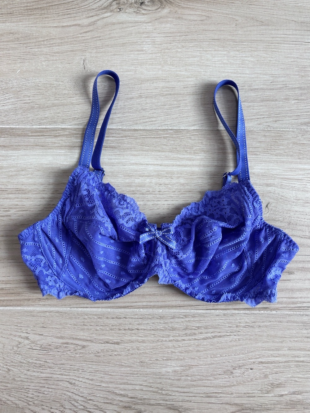 Chantelle Rive Gauche Unlined Underwire Bra 3 Part Cups Style 3281 Size 34D